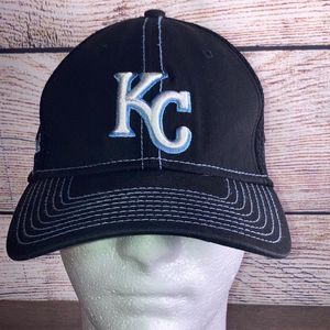 Mens New Era Kansas City Royals Small/Medium Fitted Hat Black & Baby Blue